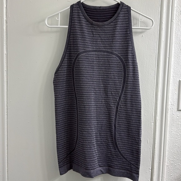 Lululemon Run: Swiftly Tech Tank,size 6
Rugby Stripe Tonal Heathered Black Grape - Picture 9 of 13
